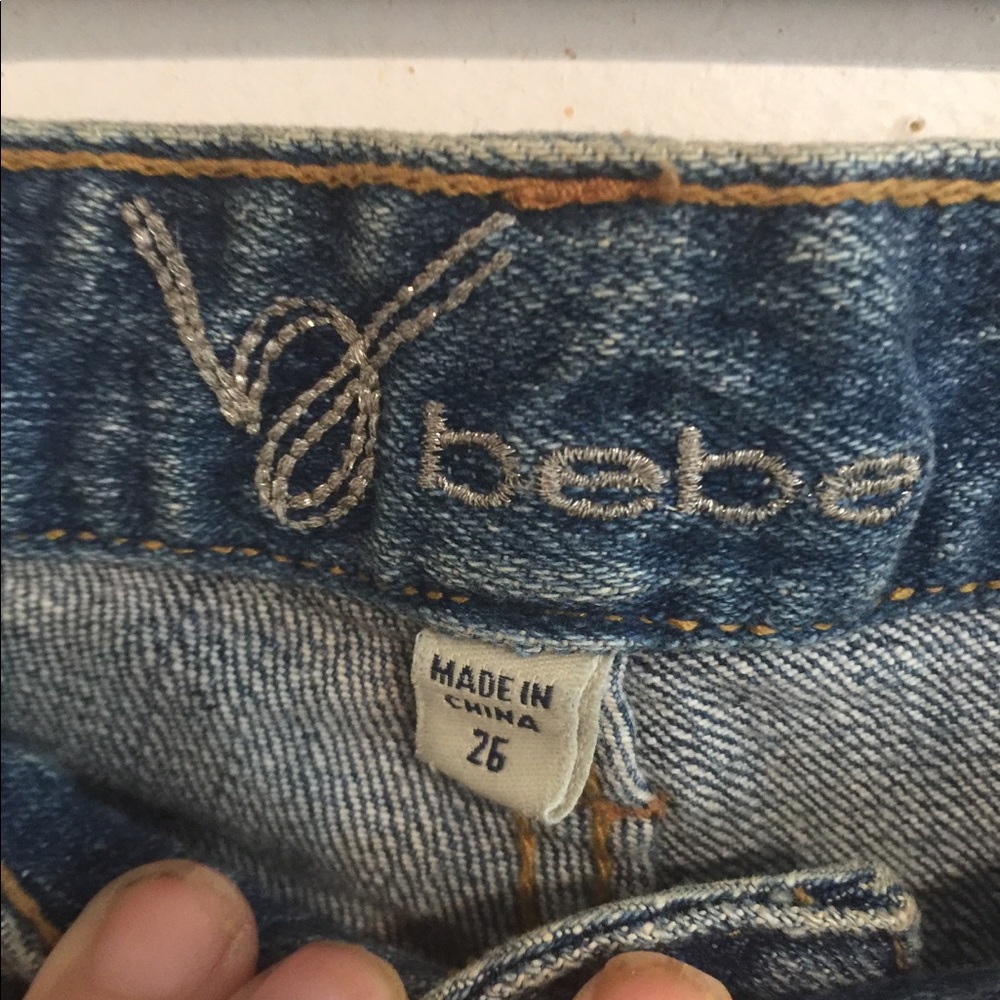 BEBE EMBELLISHED JEANS SZ 26 - Picture 3 of 8